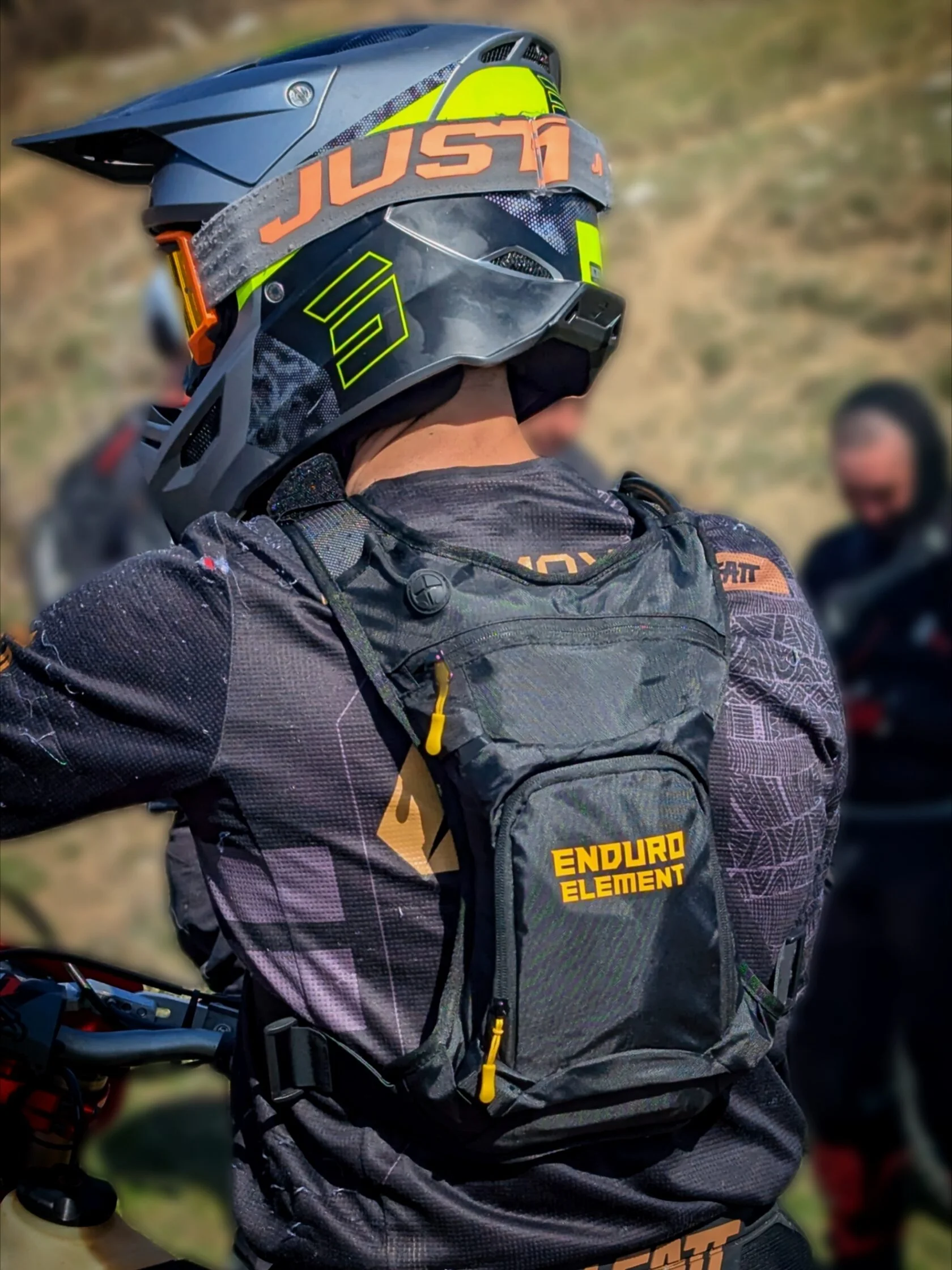 Рюкзак-гидратор Enduro Element с гидратором 2