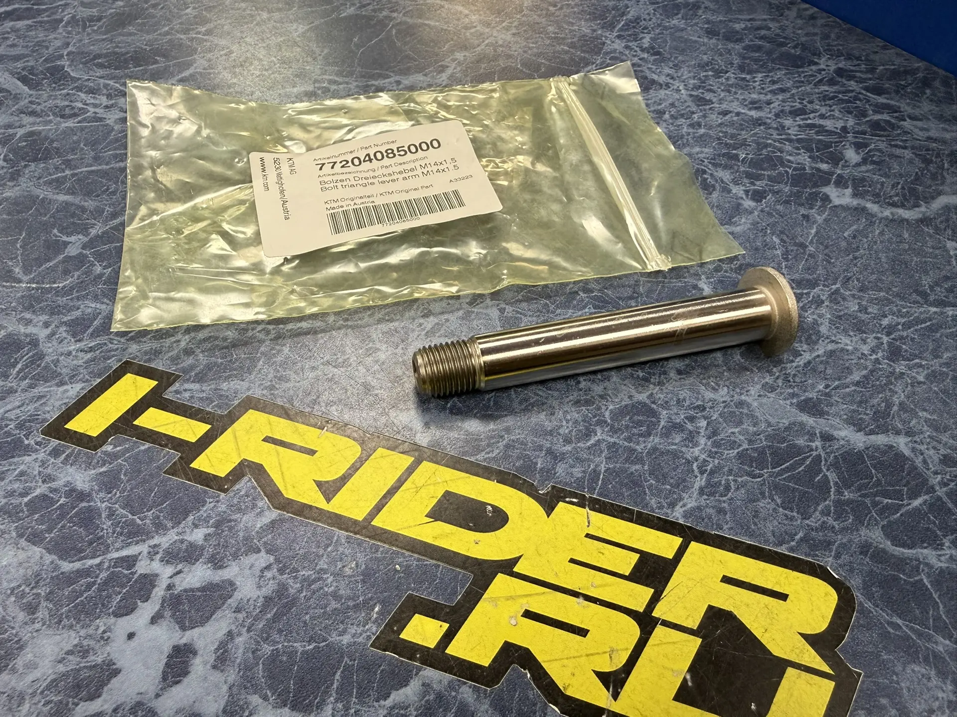 Болт крепления прогрессии KTM OEM 77204085000