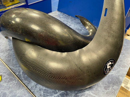 Защита резонатора карбон YamiCustoms KTM TBI 2024+ Husqvarna TBI 2020+