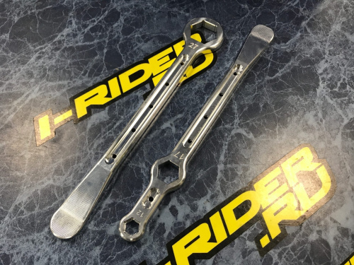 Монтажка Маяк Лаб 1 шт алюминий (ключ на 17, 12, 10)